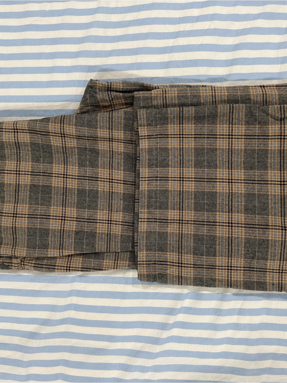 American Eagle Wide Leg Pants - Picture 3 of 3